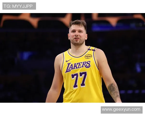 12月8日火箭对阵湖人精彩回顾及赛后分析展望未来比赛走势 12月8日火箭对阵湖人精彩回顾及赛后分析展望未来比赛走势