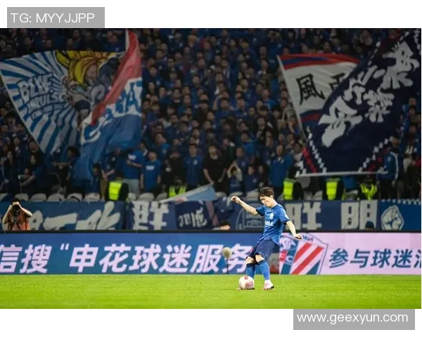 上海申花与北京国安激战在即球迷期待精彩对决与激情时刻