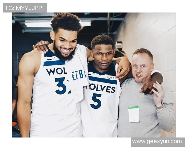 卡尔安东尼唐斯如何在新赛季中引领明尼苏达森林狼重返季后赛的希望 卡尔安东尼唐斯如何在新赛季中引领明尼苏达森林狼重返季后赛的希望